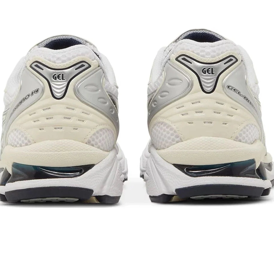 W ASICS Midnight 14 Gel-Kayano White 0709